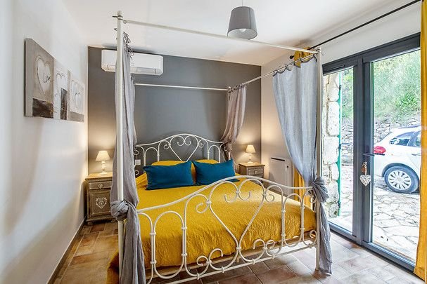Chambre Double Romantique à baldaquin - Mas de la Pinède Bollène